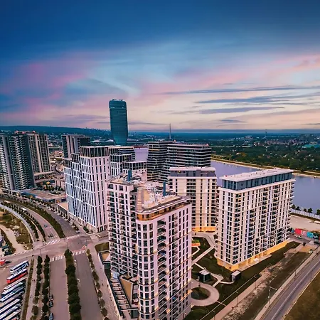 Waterfront 10th Fl Lux Apt. W/ View * Belgrado